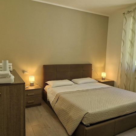 Apartmán La Finestra Sul Golfo Ospedaletti Exteriér fotografie