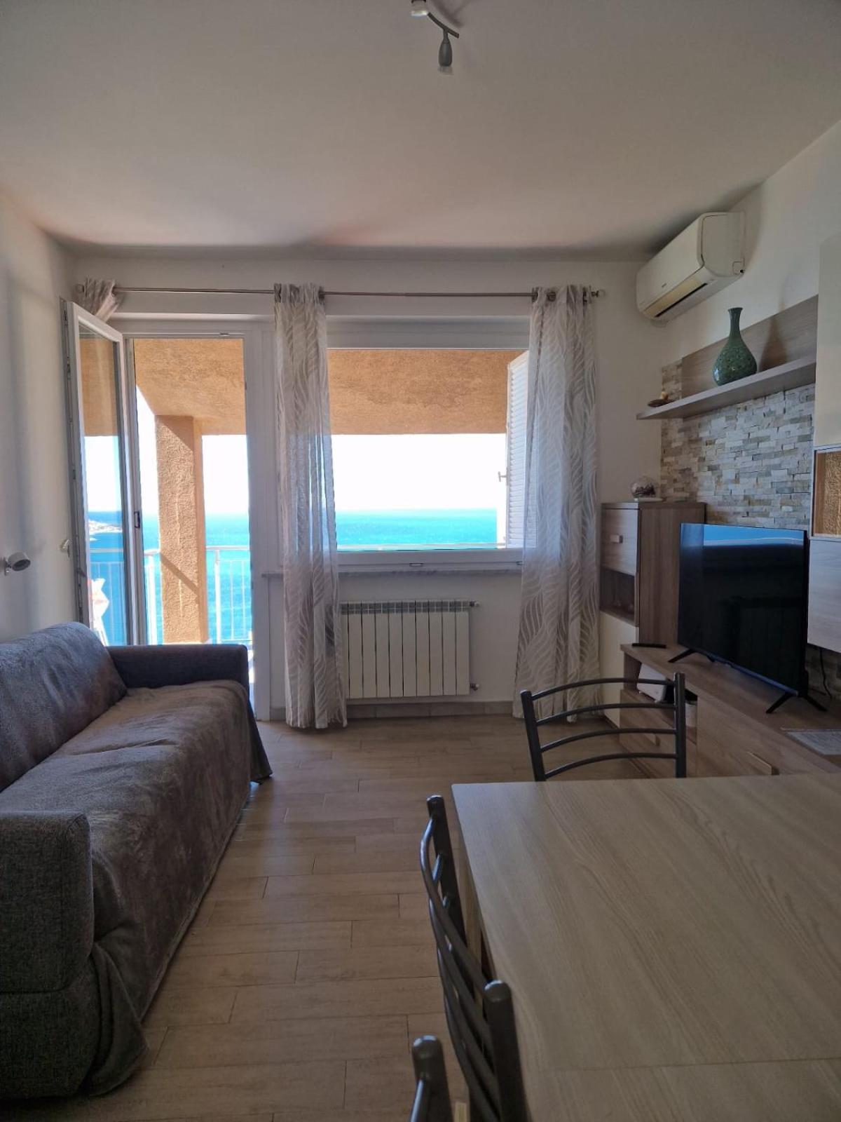 Apartmán La Finestra Sul Golfo Ospedaletti Exteriér fotografie