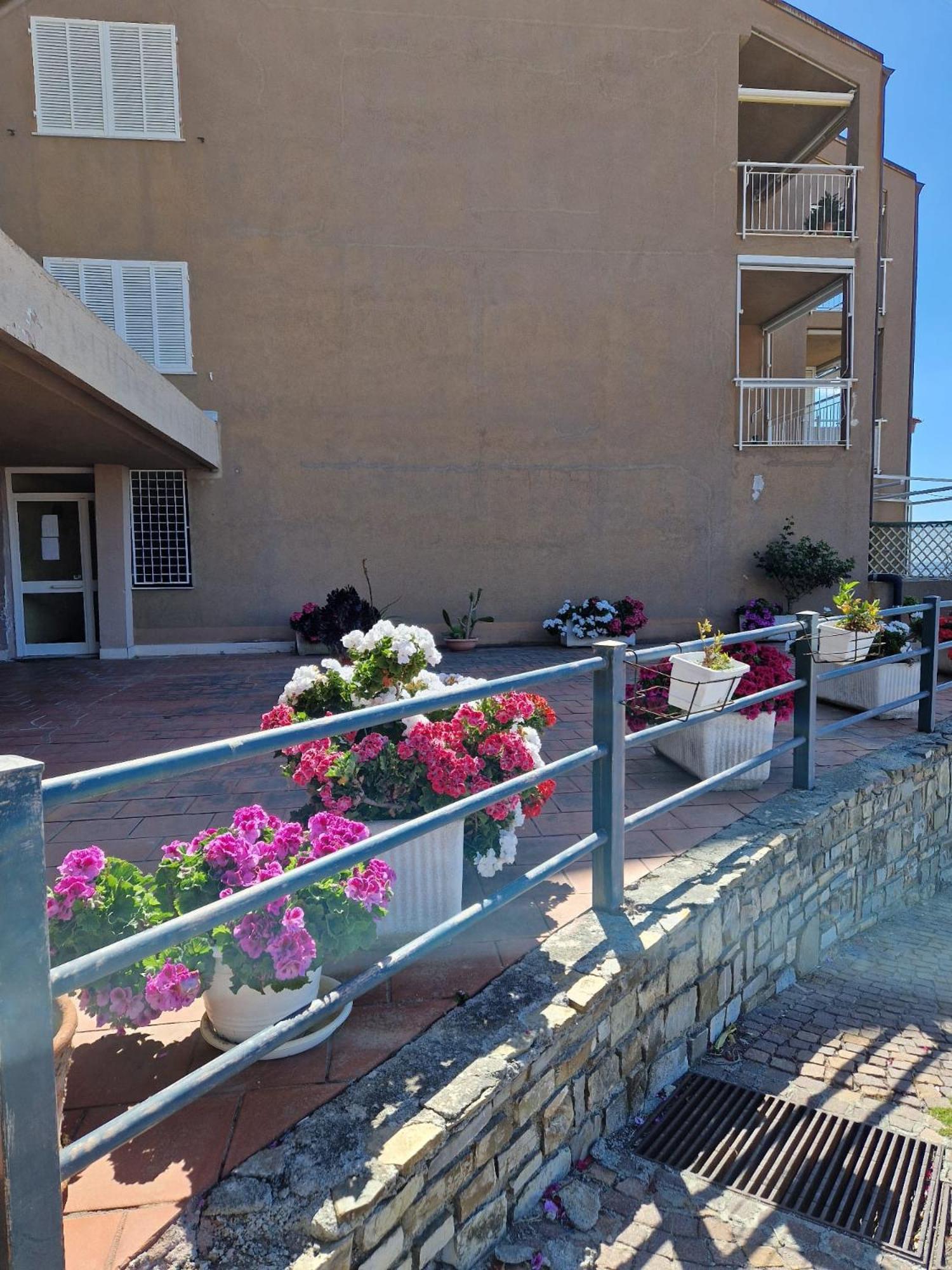 Apartmán La Finestra Sul Golfo Ospedaletti Exteriér fotografie